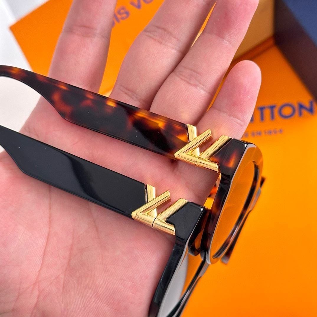 Louis Vuitton Sunglasses